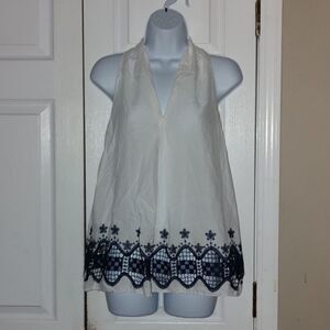 Sophie Max white blue sleeveless top  Sz M